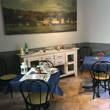 Casa Per Ferie Metamorphosi