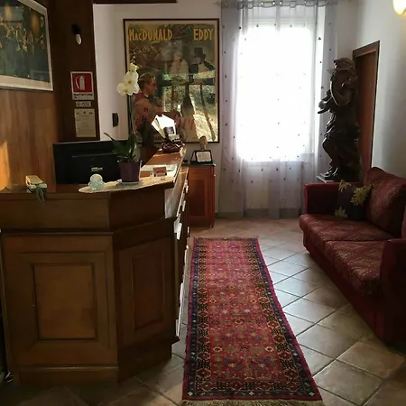 Casa Per Ferie Metamorphosi 3* Fiuggi